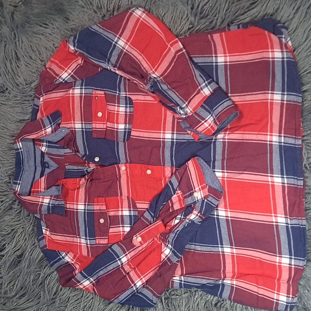 Womans long sleeve Tommy Hilfiger shirt